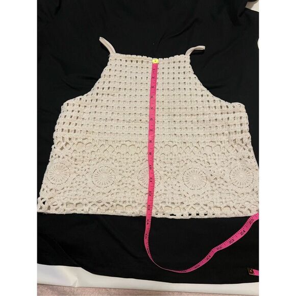 Love on a hanger cream crochet tank top - Picture 5 of 5